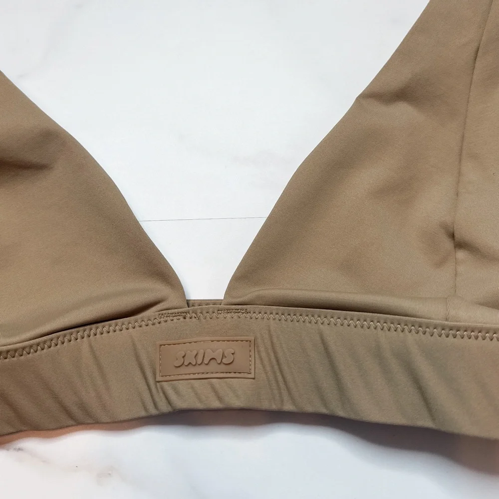 NWT Skims Plunge Bikini Top